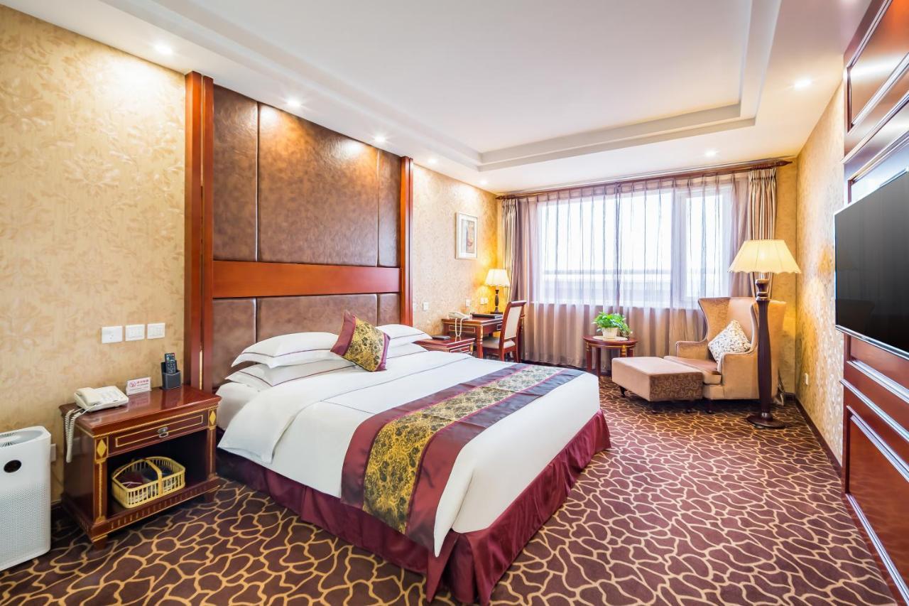 Beijing Commercial Business Hotel Exterior photo