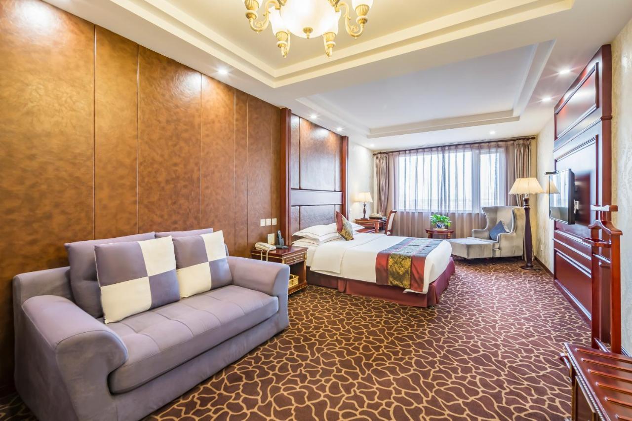 Beijing Commercial Business Hotel Exterior photo