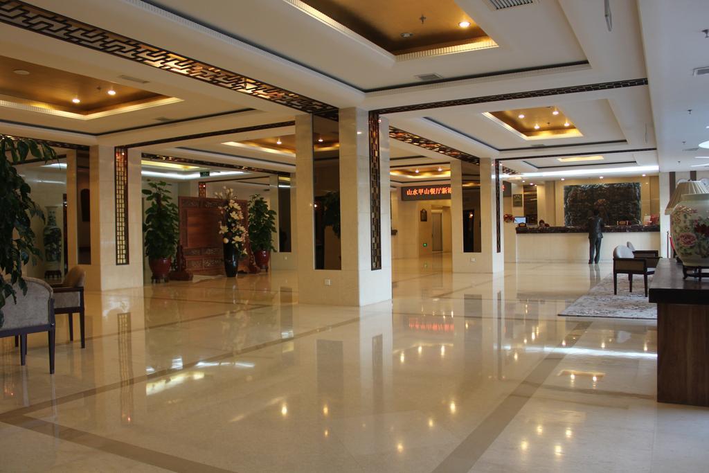 Beijing Commercial Business Hotel Exterior photo